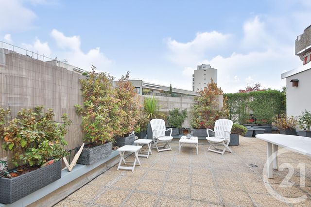 Afficher la photo en grand Appartement T3 à vendre - 3 pièces - 71.21 m2 - BOULOGNE BILLANCOURT - 92 - ILE-DE-FRANCE - Century 21 Marché Escudier