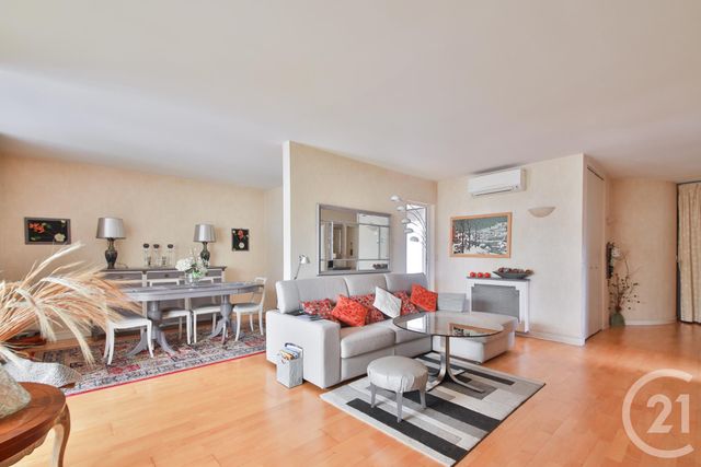 Afficher la photo en grand Appartement T3 à vendre - 3 pièces - 71.21 m2 - BOULOGNE BILLANCOURT - 92 - ILE-DE-FRANCE - Century 21 Marché Escudier