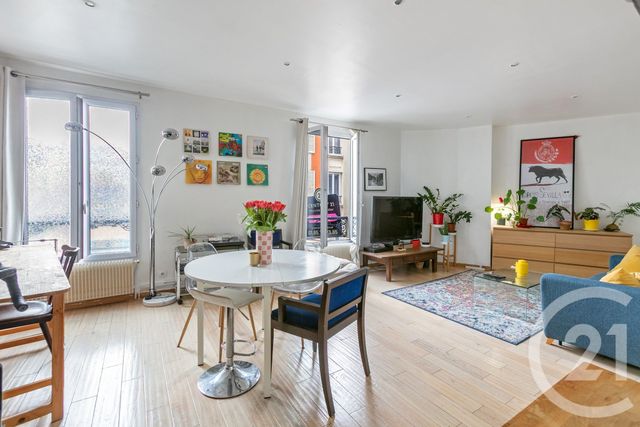 Afficher la photo en grand Appartement T2 à vendre - 2 pièces - 48.6 m2 - BOULOGNE BILLANCOURT - 92 - ILE-DE-FRANCE - Century 21 Marché Escudier