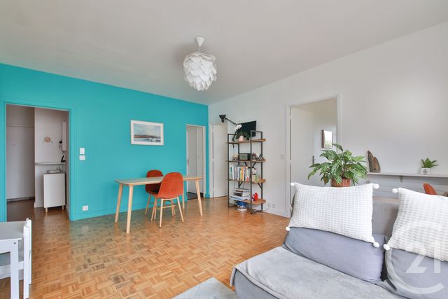 Afficher la photo en grand Appartement F3 à vendre - 3 pièces - 59.93 m2 - BOULOGNE BILLANCOURT - 92 - ILE-DE-FRANCE - Century 21 Marché Escudier