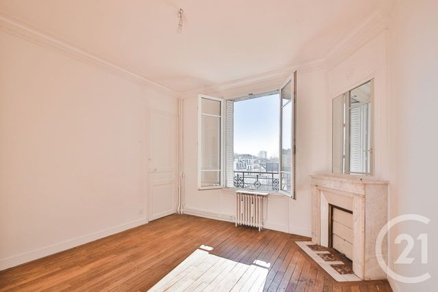 Appartement T4 à vendre - 4 pièces - 95.87 m2 - BOULOGNE BILLANCOURT - 92 - ILE-DE-FRANCE - Century 21 Marché Escudier