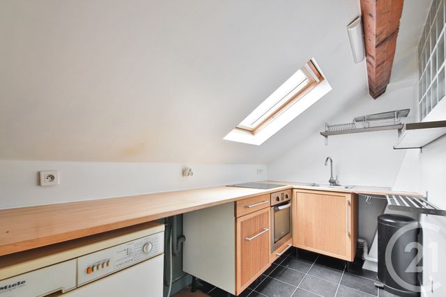 Afficher la photo en grand Appartement F2 à vendre - 2 pièces - 30.3 m2 - BOULOGNE BILLANCOURT - 92 - ILE-DE-FRANCE - Century 21 Marché Escudier