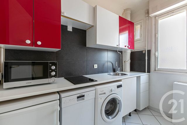 Afficher la photo en grand Appartement F2 à vendre - 2 pièces - 46.68 m2 - BOULOGNE BILLANCOURT - 92 - ILE-DE-FRANCE - Century 21 Marché Escudier