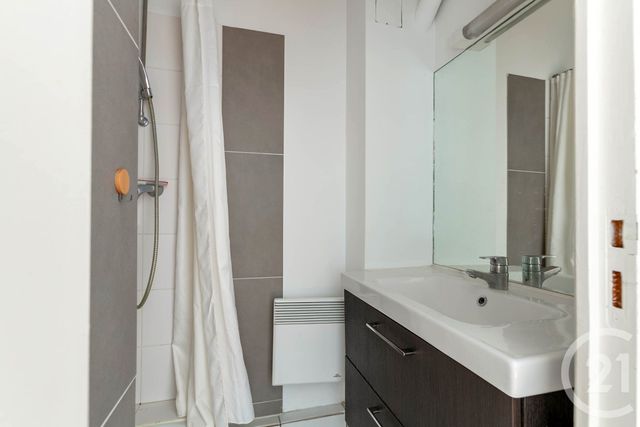 Afficher la photo en grand Appartement F2 à vendre - 2 pièces - 46.68 m2 - BOULOGNE BILLANCOURT - 92 - ILE-DE-FRANCE - Century 21 Marché Escudier