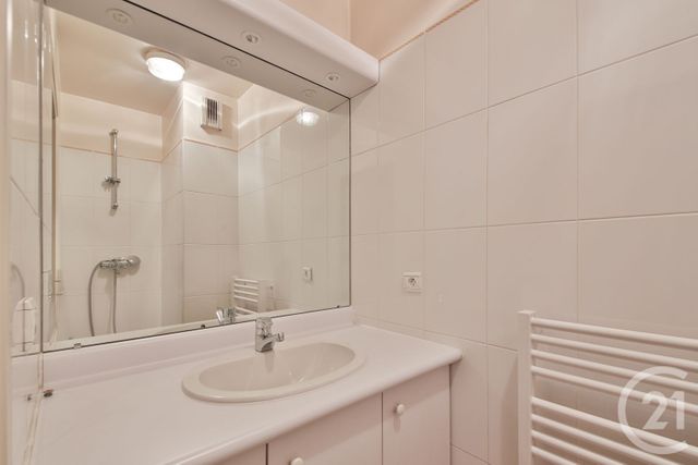 Appartement F4 à vendre - 4 pièces - 82.52 m2 - BOULOGNE BILLANCOURT - 92 - ILE-DE-FRANCE - Century 21 Marché Escudier