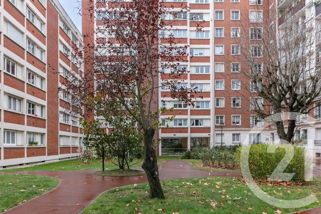 Appartement T2 à vendre - 2 pièces - 57.61 m2 - BOULOGNE BILLANCOURT - 92 - ILE-DE-FRANCE - Century 21 Marché Escudier