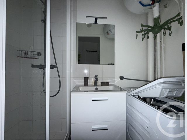 Appartement T1 à louer - 1 pièce - 12.55 m2 - PARIS - 75017 - ILE-DE-FRANCE - Century 21 Marché Escudier