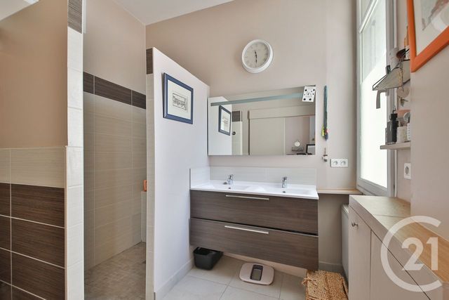 Appartement F5 à vendre - 5 pièces - 106.63 m2 - BOULOGNE BILLANCOURT - 92 - ILE-DE-FRANCE - Century 21 Marché Escudier