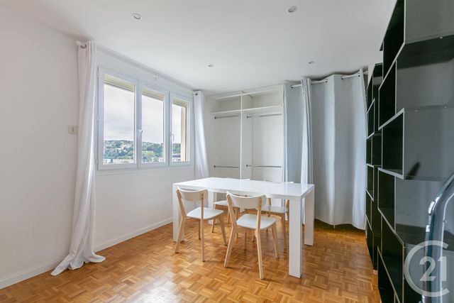 Appartement T3 à louer - 3 pièces - 76.92 m2 - BOULOGNE BILLANCOURT - 92 - ILE-DE-FRANCE - Century 21 Marché Escudier