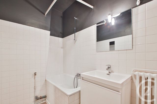 Appartement F4 à vendre - 4 pièces - 72.55 m2 - PARIS - 75007 - ILE-DE-FRANCE - Century 21 Marché Escudier