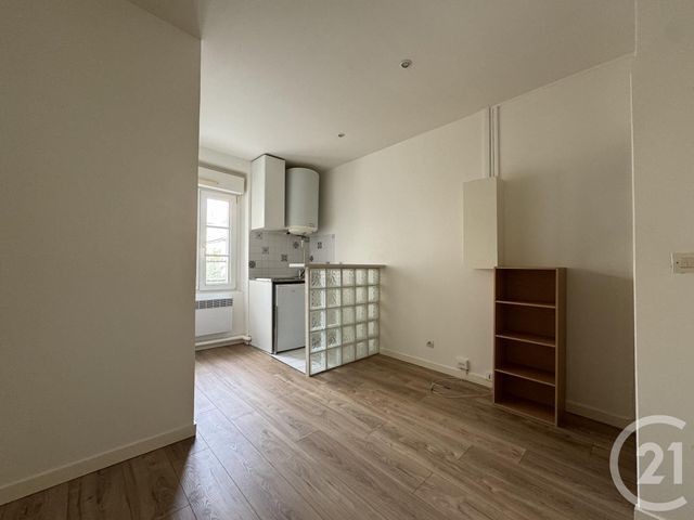 Appartement Studio à louer - 1 pièce - 13.64 m2 - BOULOGNE BILLANCOURT - 92 - ILE-DE-FRANCE - Century 21 Marché Escudier