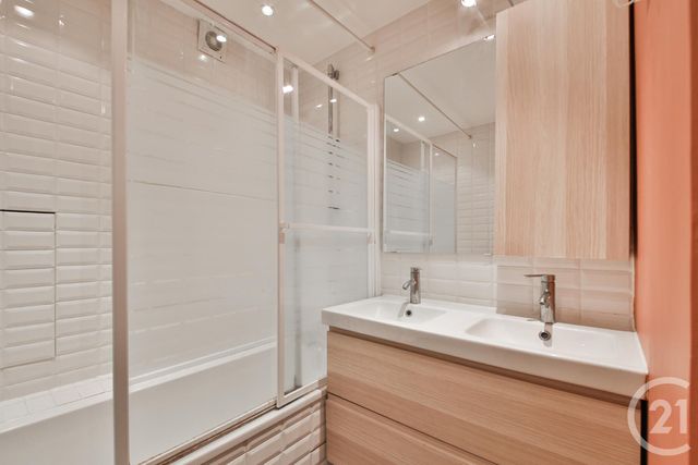 Appartement T3 à vendre - 3 pièces - 68.79 m2 - BOULOGNE BILLANCOURT - 92 - ILE-DE-FRANCE - Century 21 Marché Escudier