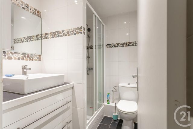 Appartement T4 à louer - 4 pièces - 89.5 m2 - SURESNES - 92 - ILE-DE-FRANCE - Century 21 Marché Escudier