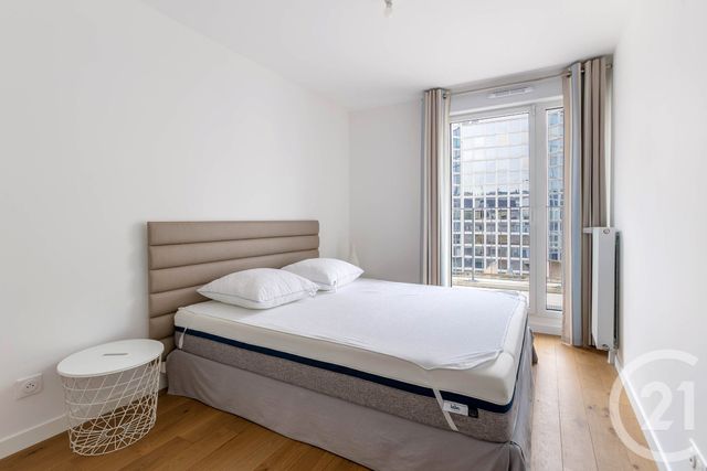 Appartement Duplex à louer - 6 pièces - 145.0 m2 - SURESNES - 92 - ILE-DE-FRANCE - Century 21 Marché Escudier