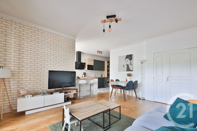 Appartement T3 à vendre - 3 pièces - 71.19 m2 - ASNIERES SUR SEINE - 92 - ILE-DE-FRANCE - Century 21 Marché Escudier