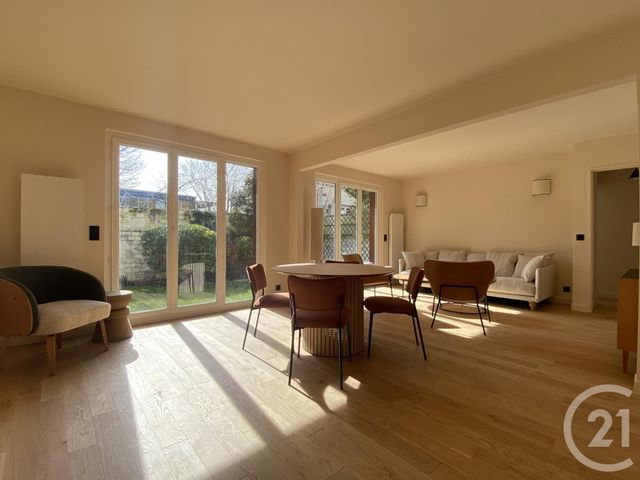 Appartement T4 à louer - 4 pièces - 81.95 m2 - COLOMBES - 92 - ILE-DE-FRANCE - Century 21 Marché Escudier