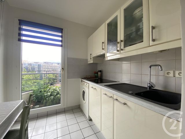 Appartement T3 à louer - 3 pièces - 76.42 m2 - ISSY LES MOULINEAUX - 92 - ILE-DE-FRANCE - Century 21 Marché Escudier