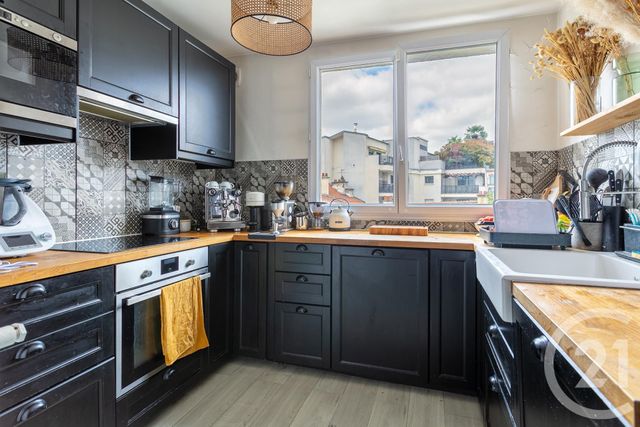 Appartement T3 à louer - 3 pièces - 60.09 m2 - BOULOGNE BILLANCOURT - 92 - ILE-DE-FRANCE - Century 21 Marché Escudier
