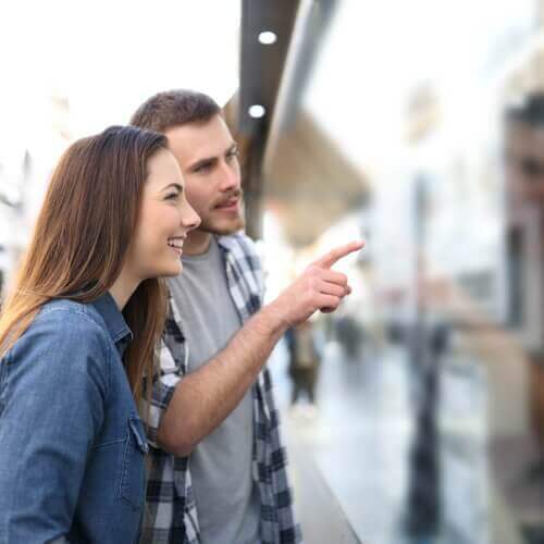 notre agence <span class='tw-capitalize'>CENTURY 21 Marché Escudier</span> 